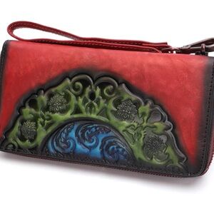 Leather clutch Wristlet wallet nwot tooled embossed